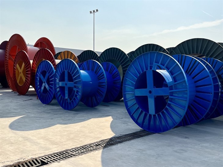 Empty Steel Cable Spools (6)(001)